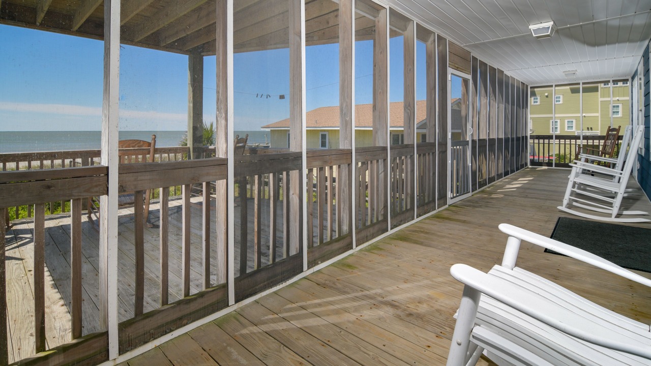 Photo of Patio Balcony in Holden Beach