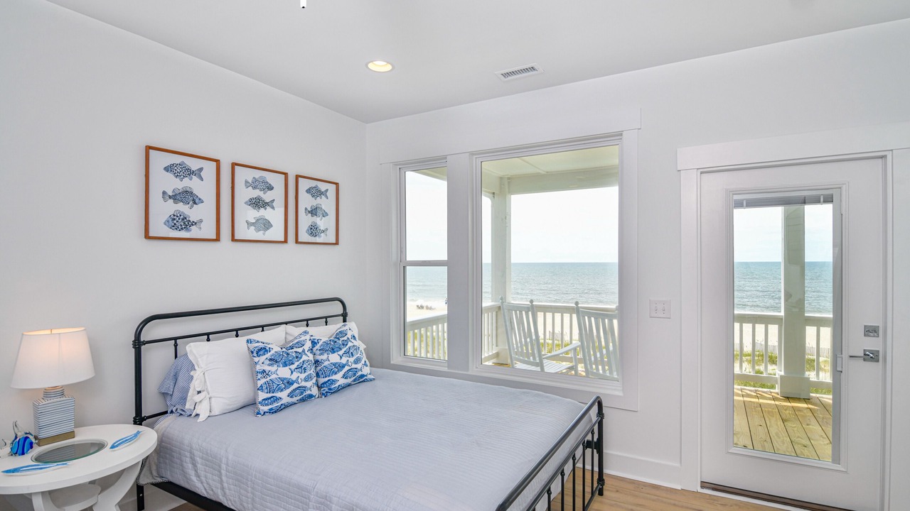 Photo of Bedroom in Holden Beach