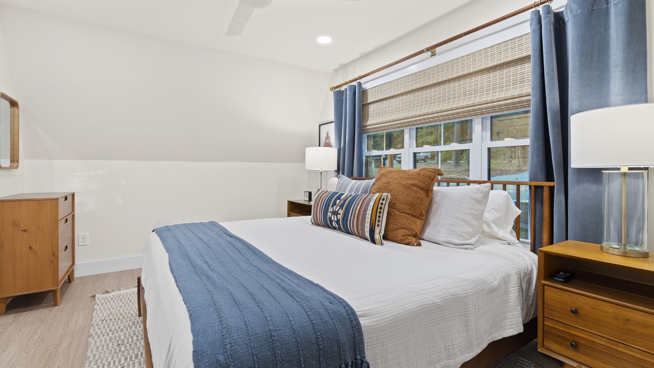 Photo of Bedroom in Manson