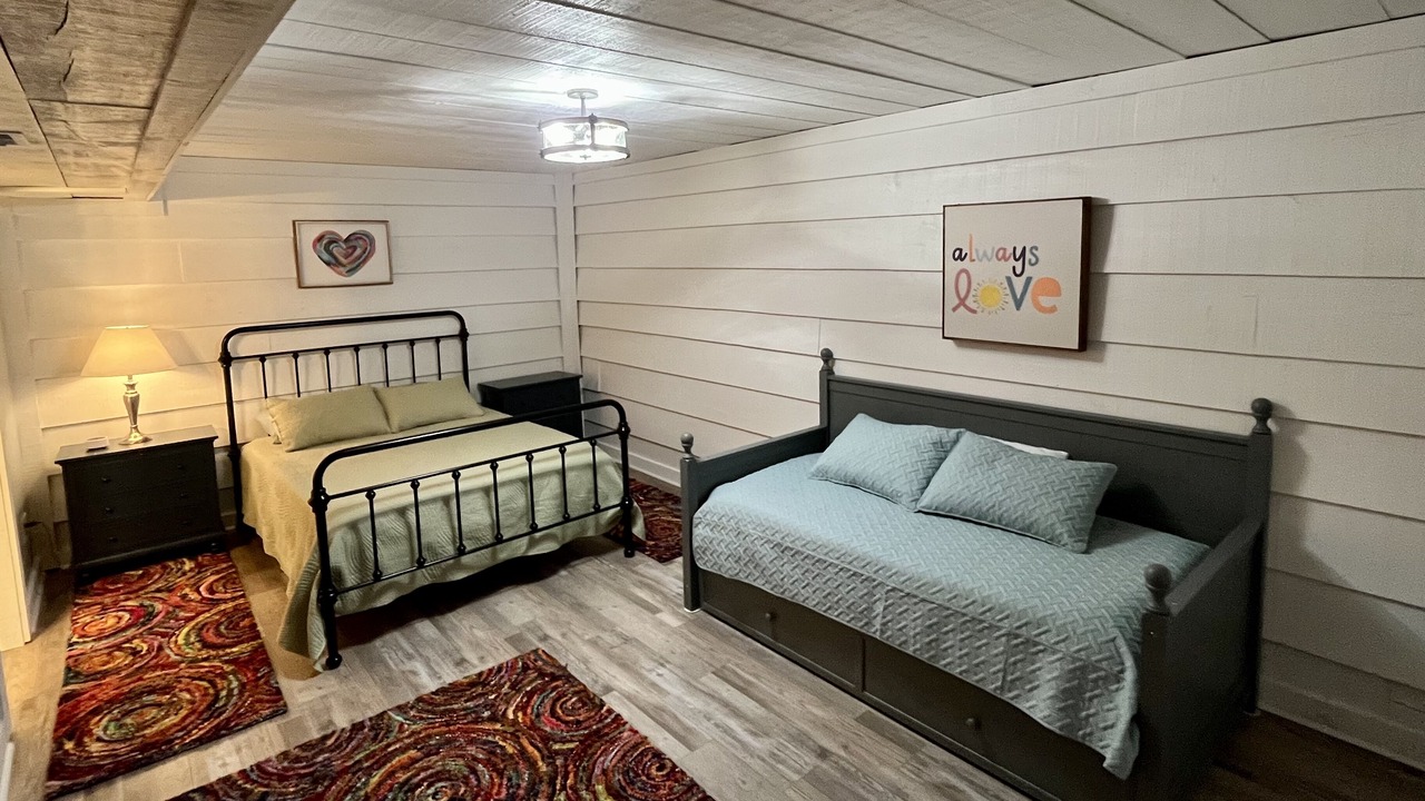 Photo of Bedroom in Bostic