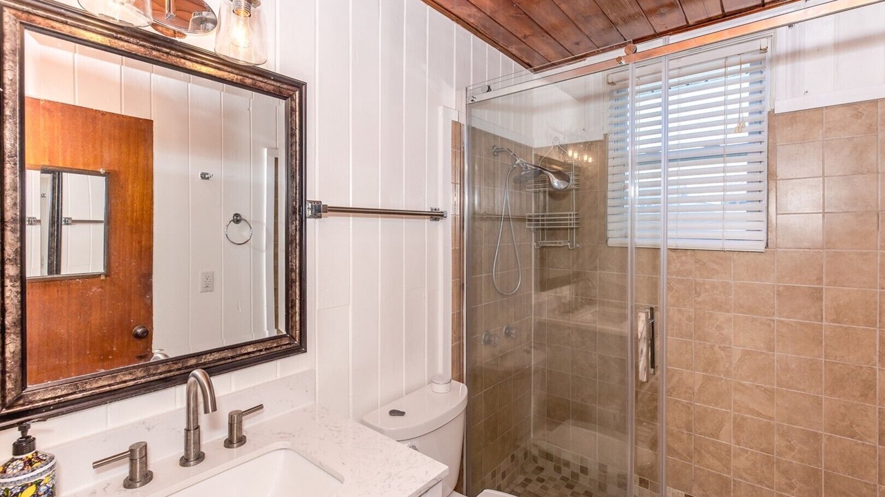 Photo of Bathroom in Surf City