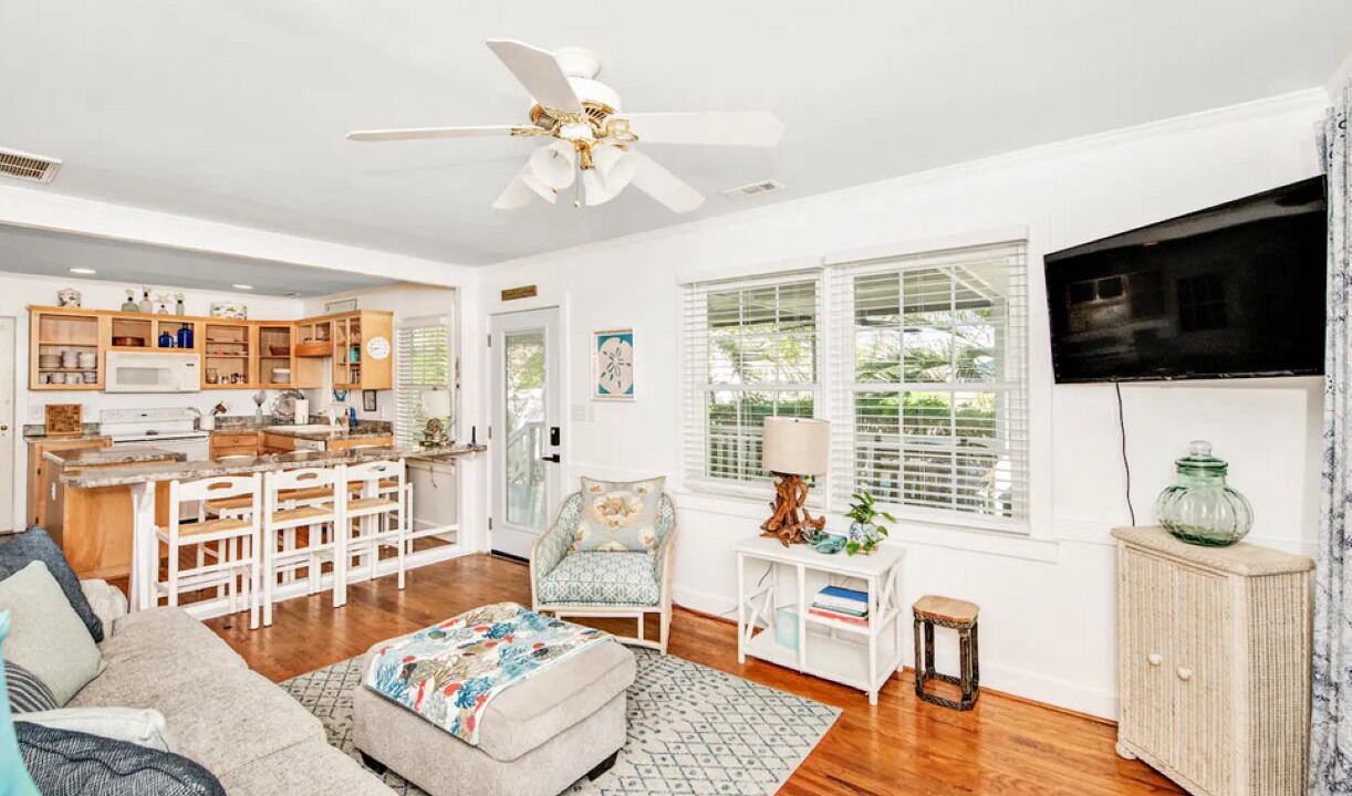 Photo of Livingroom in Wrightsville Beach