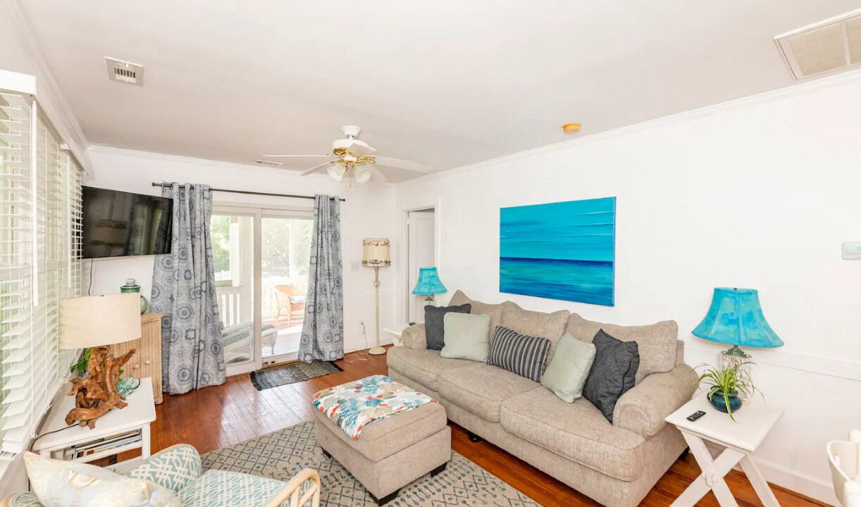 Photo of Livingroom in Wrightsville Beach