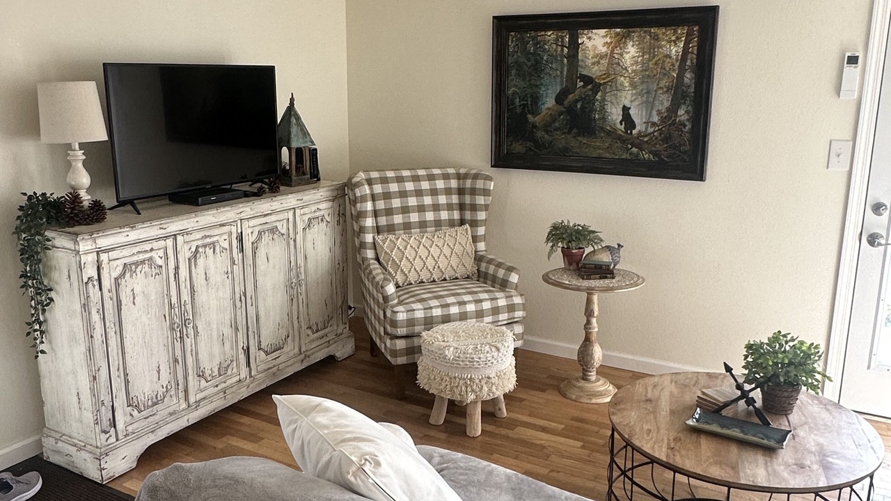 Photo of Livingroom in Franklin