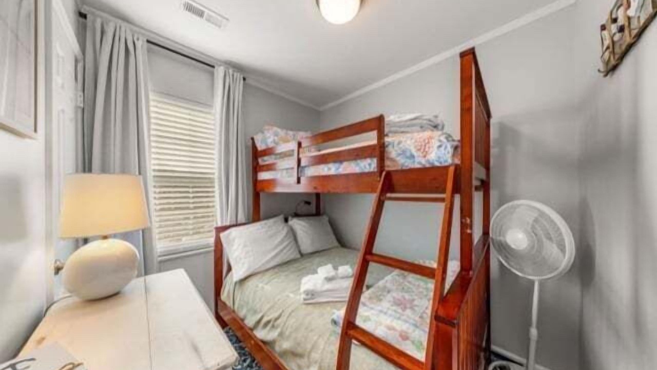 Photo of Bedroom in Carolina Beach
