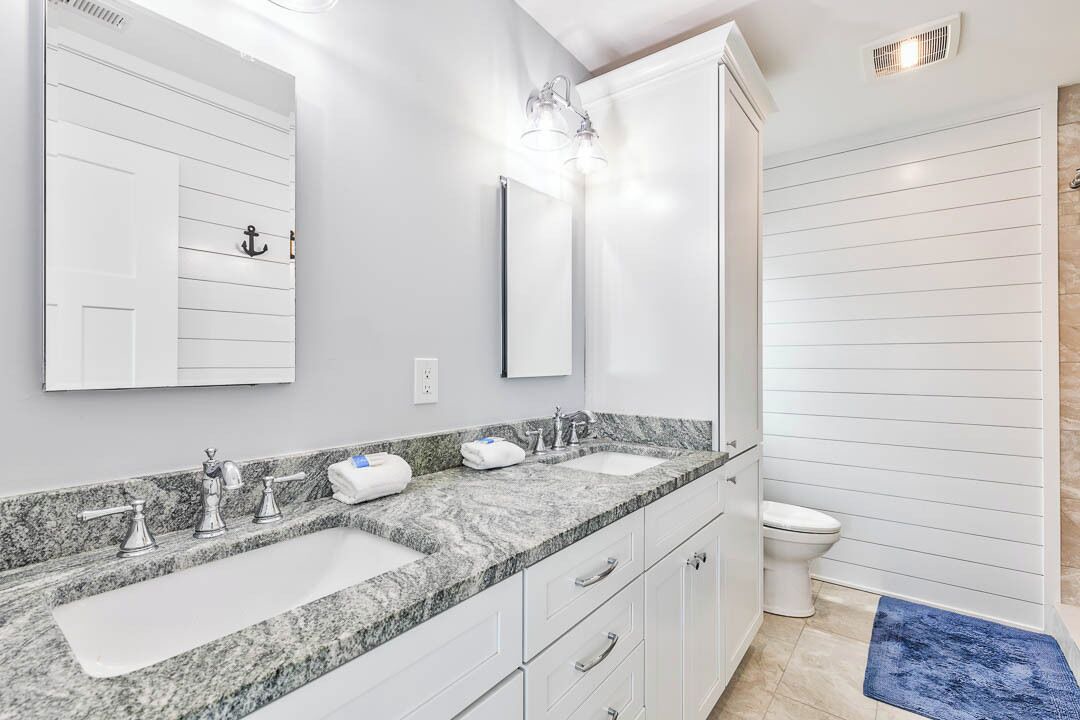 Photo of Bathroom in Buck Island