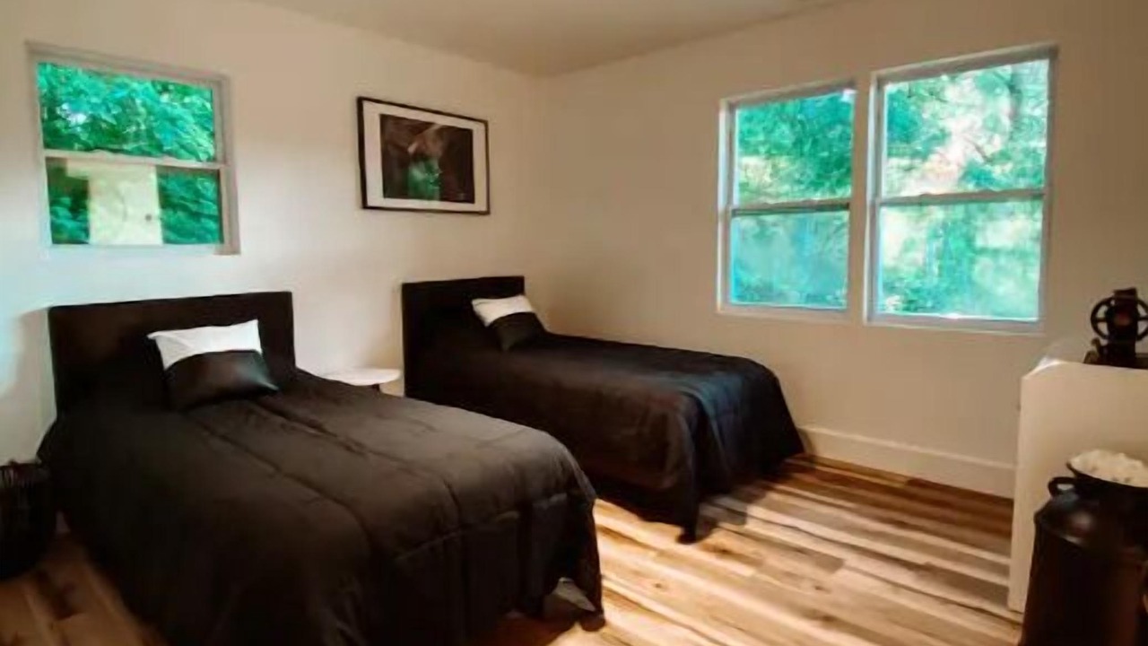 Photo of Bedroom in Matthews