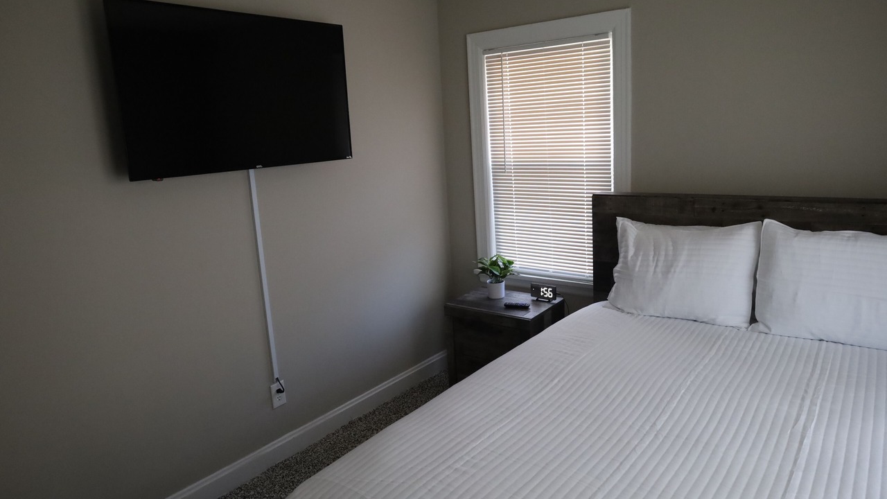 Photo of Bedroom in Bowling Green