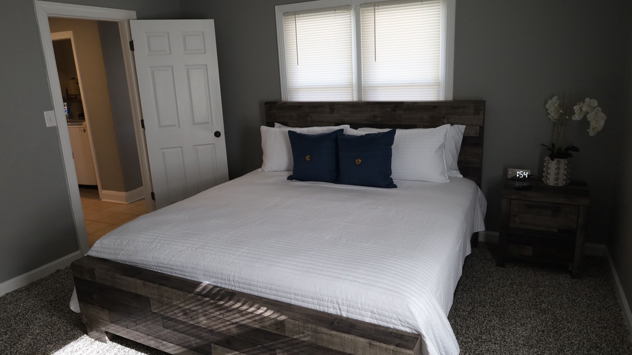 Photo of Bedroom in Bowling Green
