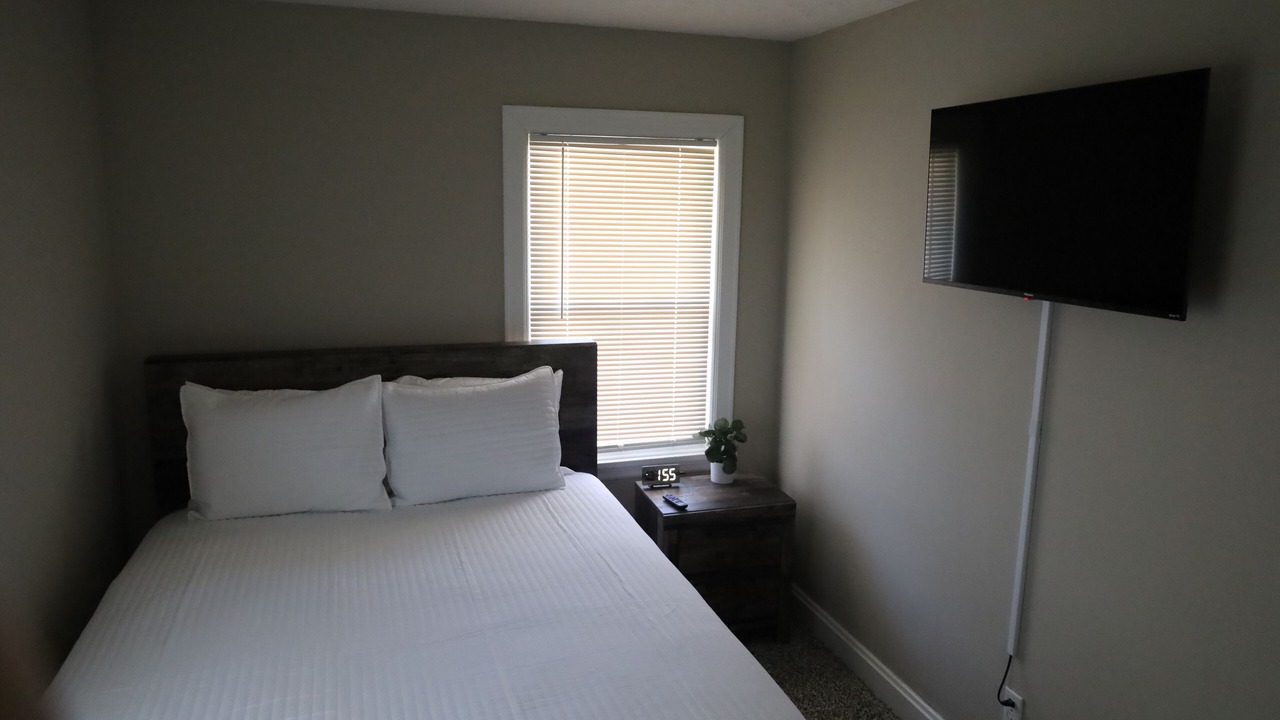 Photo of Bedroom in Bowling Green