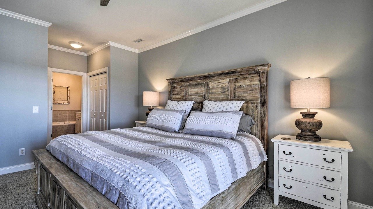 Photo of Bedroom in St. James