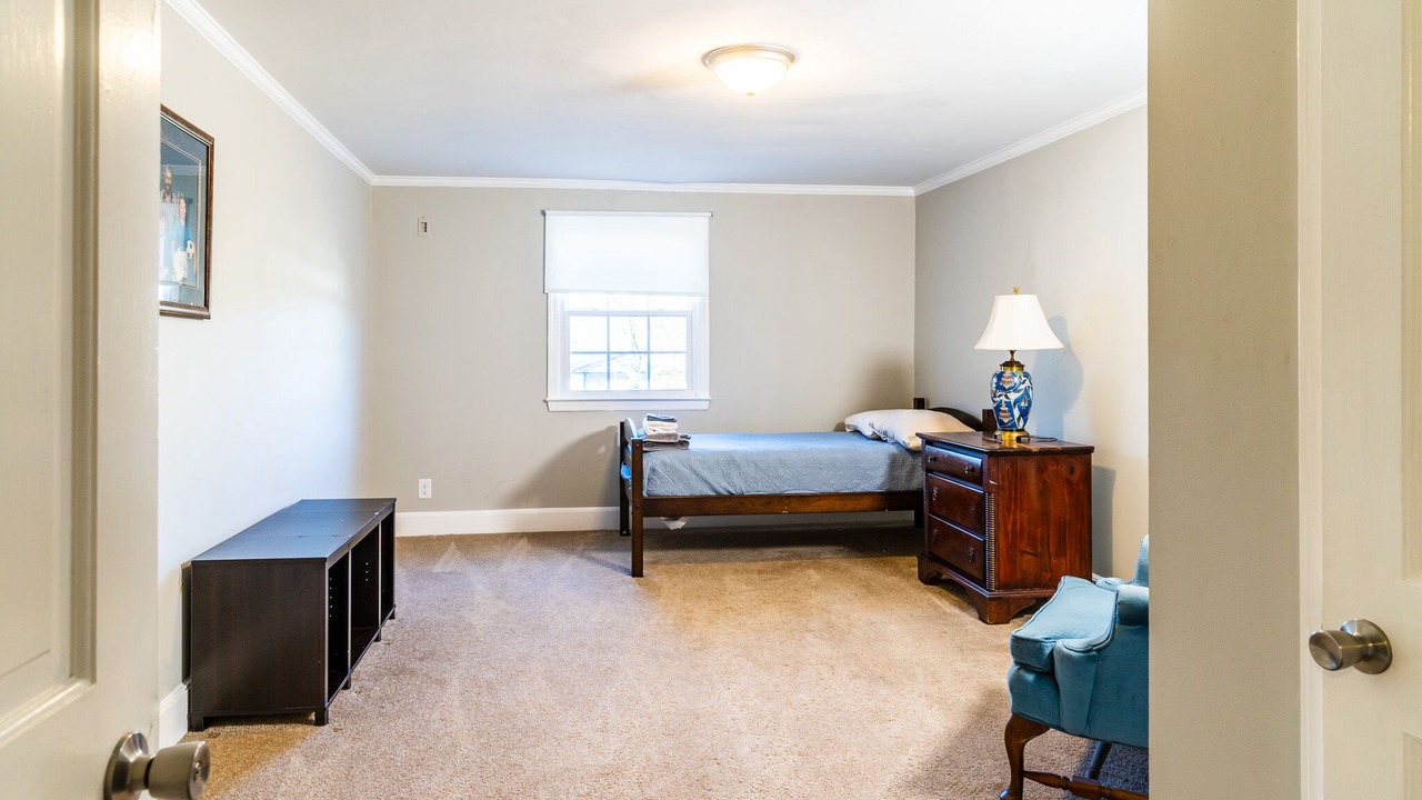 Photo of Bedroom in Old Irving Park