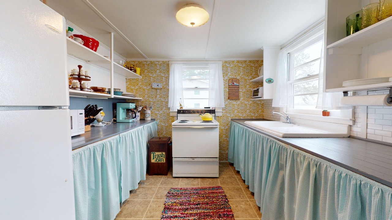 Photo of Kitchen in River Road