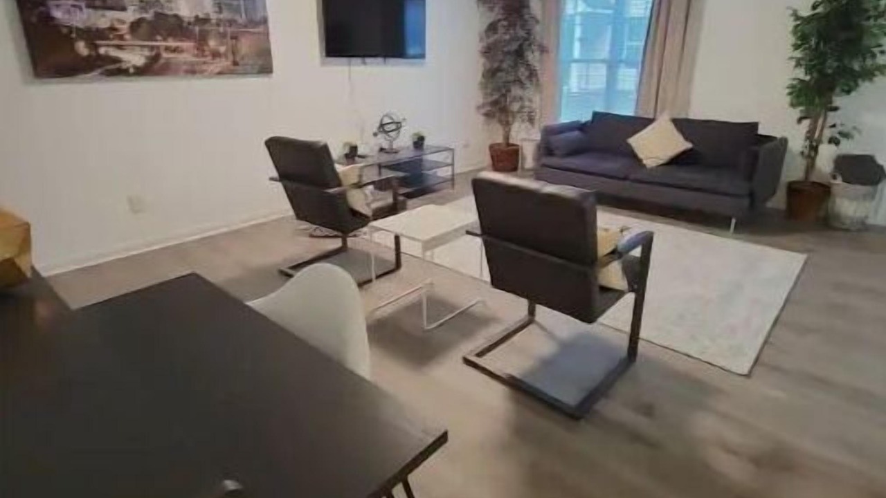 Photo of Livingroom in Downtown