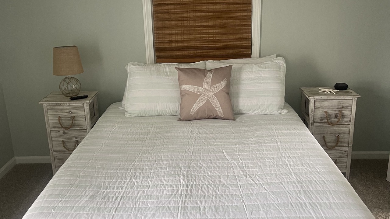 Photo of Bedroom in Sea Scape