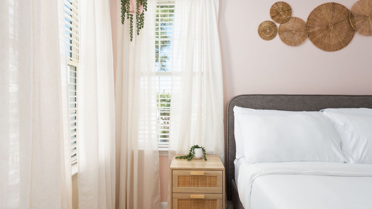 Photo of Bedroom in Silver Lake