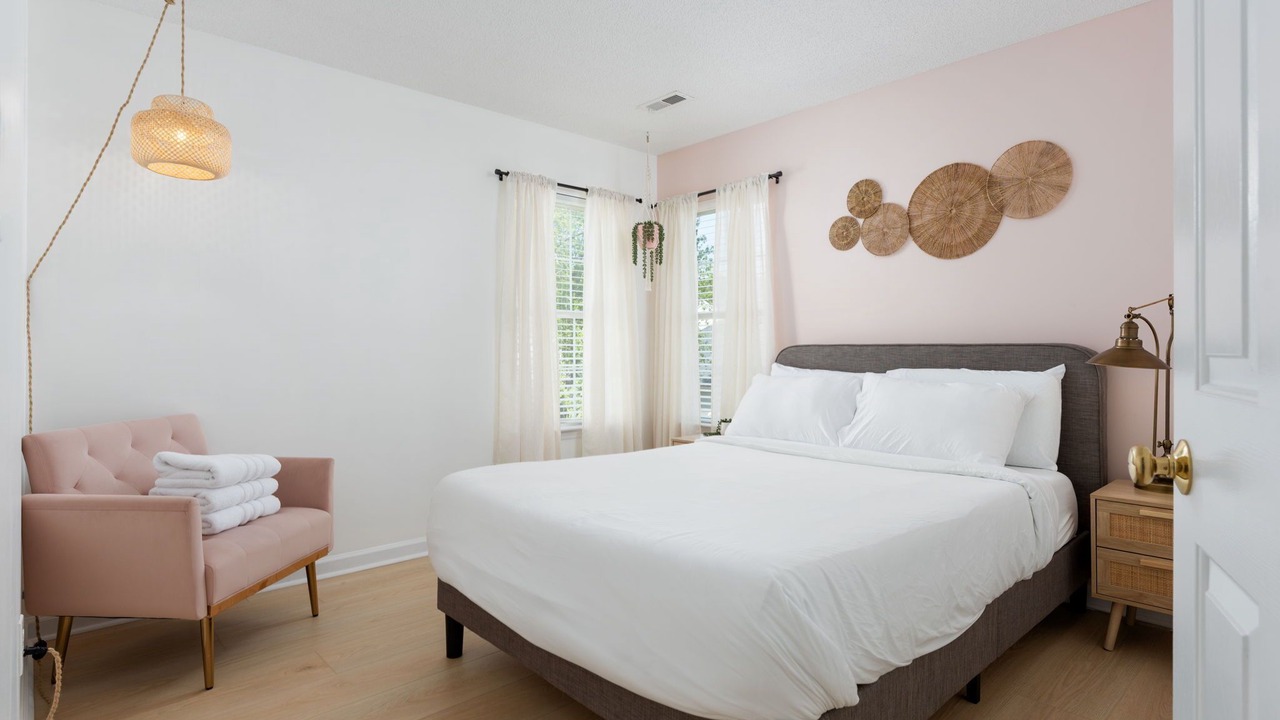 Photo of Bedroom in Silver Lake