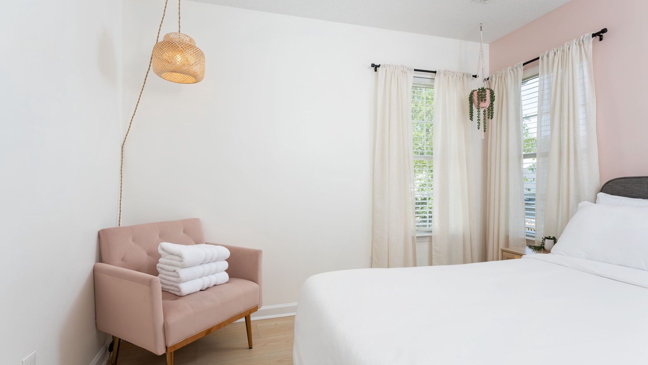 Photo of Bedroom in Silver Lake