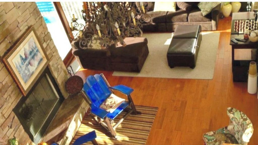 Photo of Livingroom in Burnsville