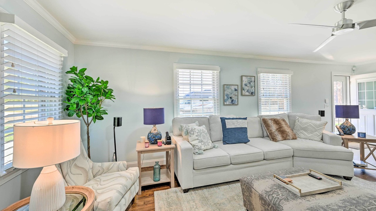 Photo of Livingroom in Lake Jeanette