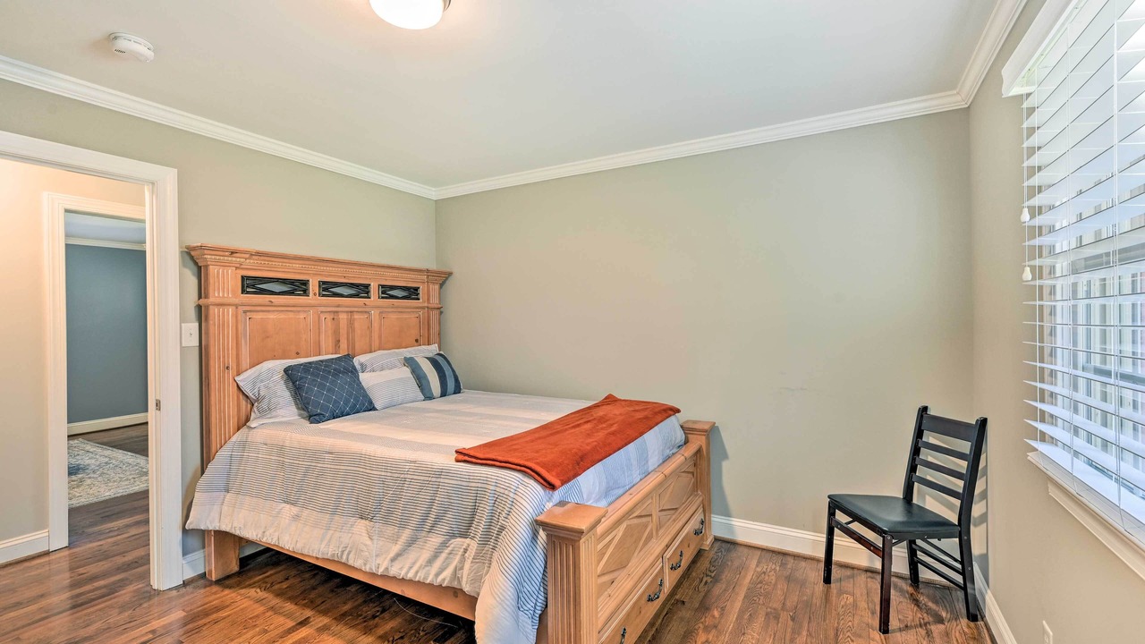 Photo of Bedroom in Lake Jeanette