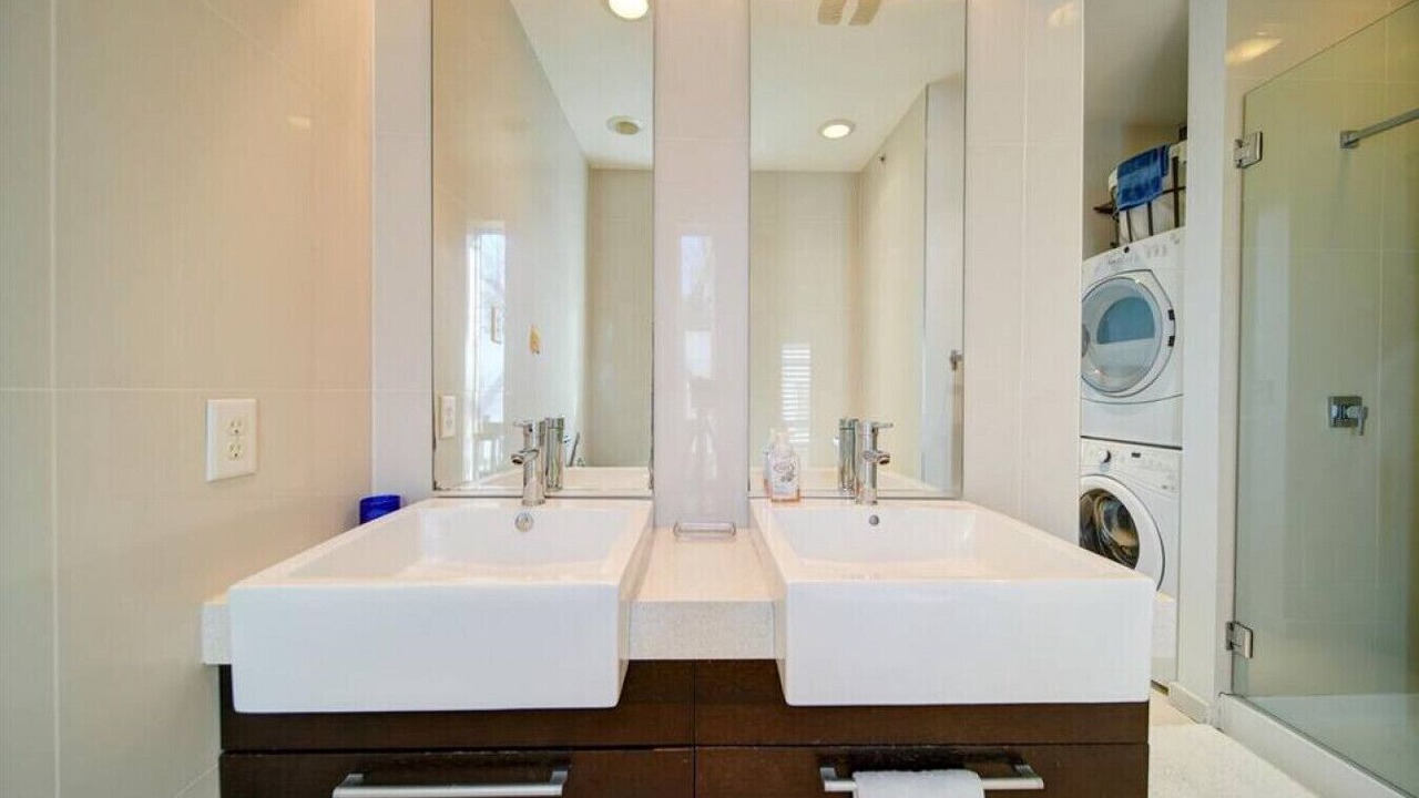 Photo of Bathroom in Wesley Heights