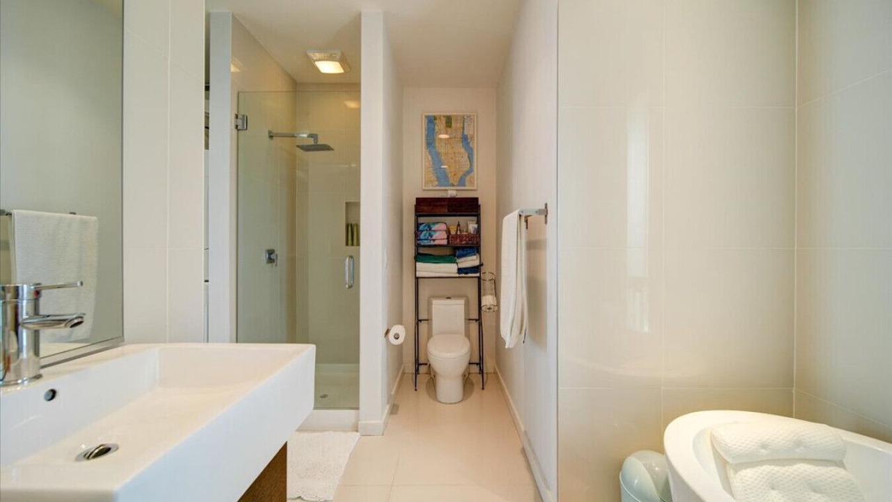 Photo of Bathroom in Wesley Heights