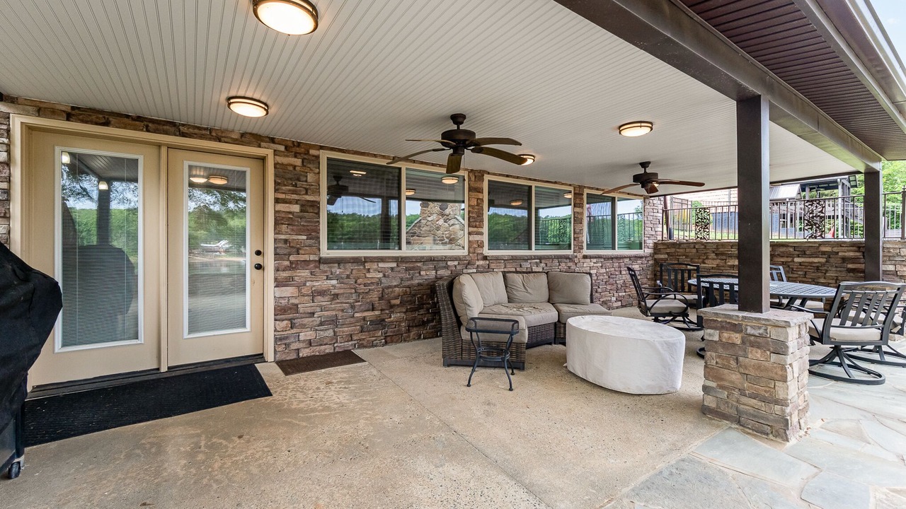 Photo of Outdoor in Southmont