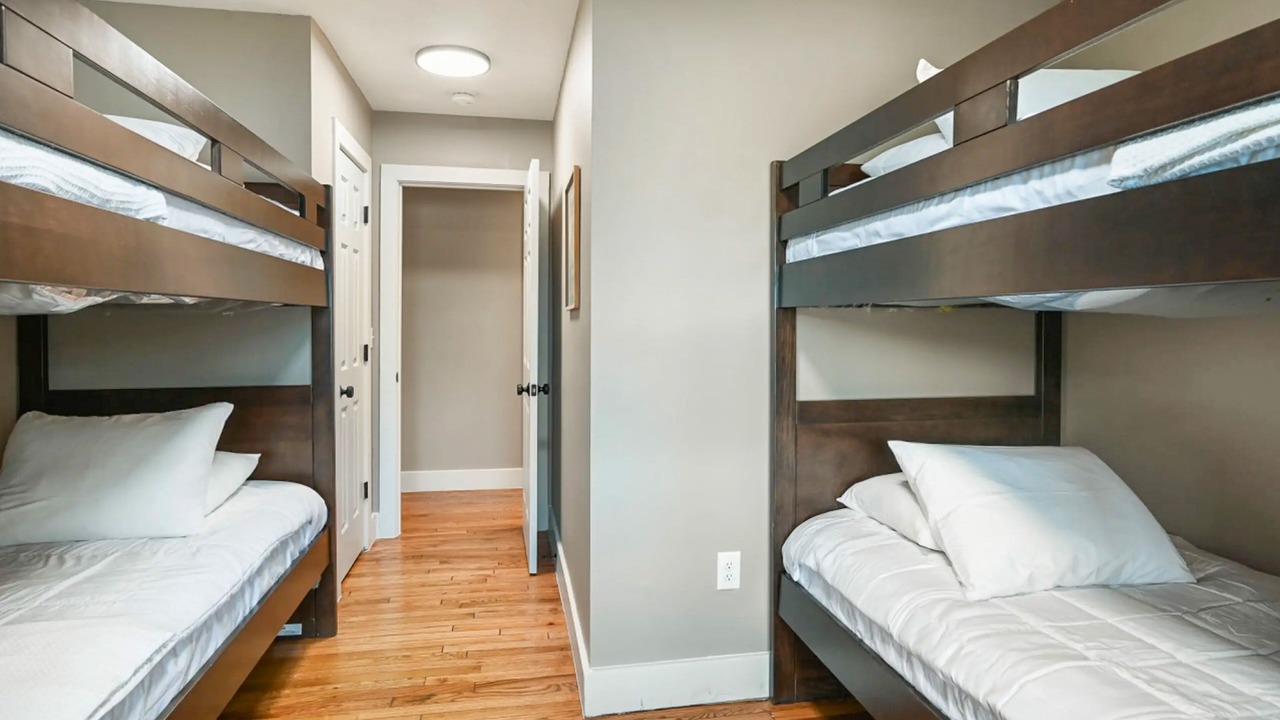 Photo of Bedroom in Lake Junaluska