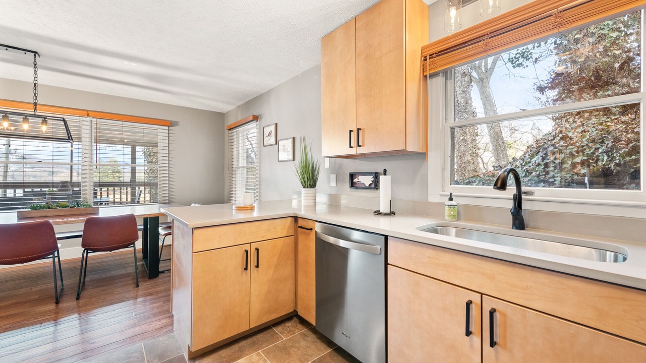 Photo of Kitchen in Lake Junaluska
