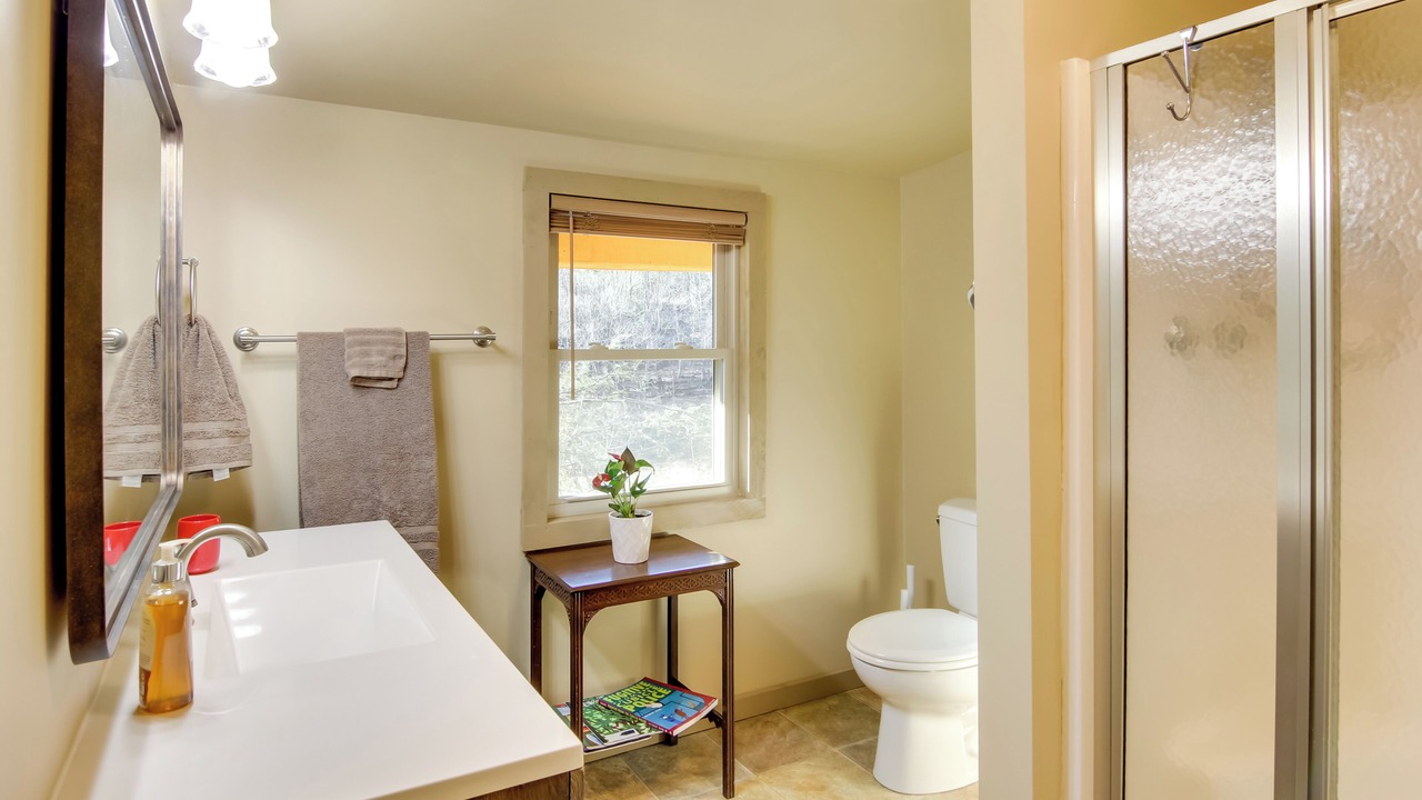 Photo of Bathroom in Marshall