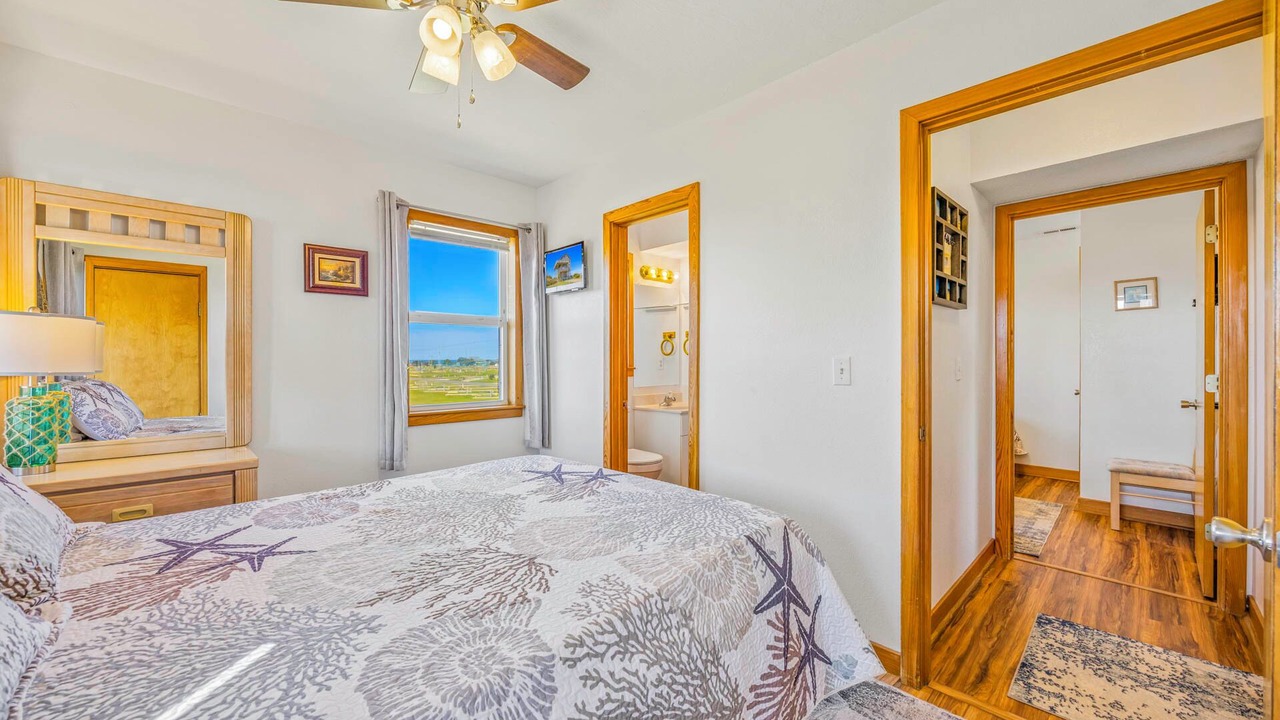 Photo of Bathroom in Rodanthe