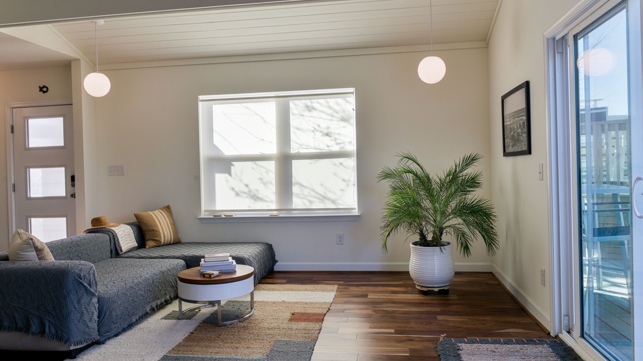 Photo of Livingroom in East Ocean View