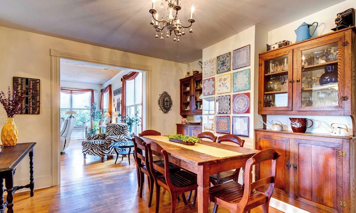 Photo of Livingroom in Leicester