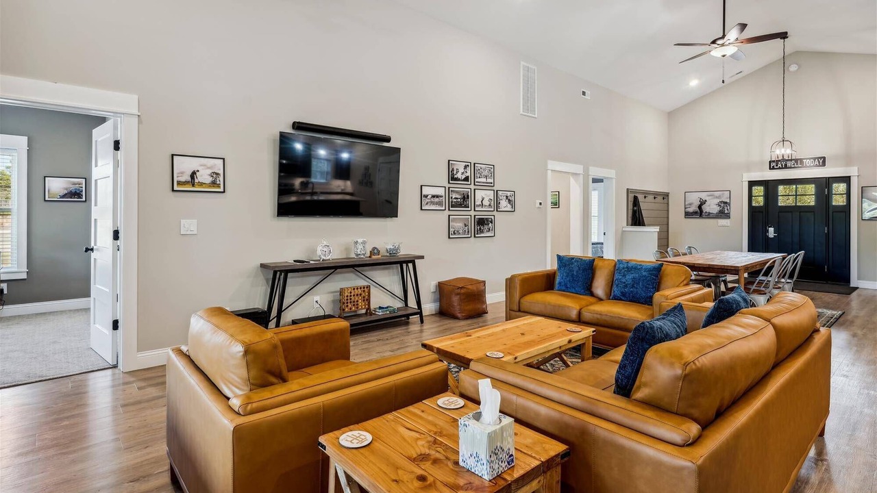 Photo of Bedroom in Harbinger
