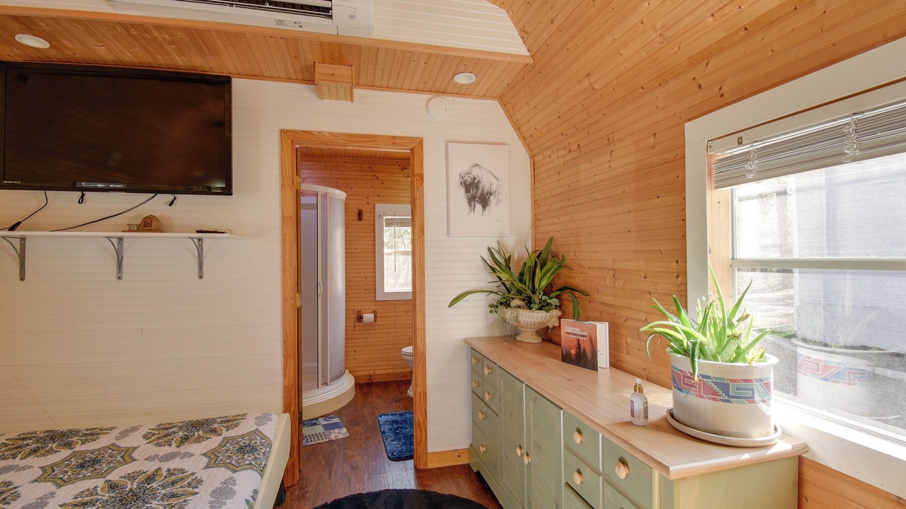 Photo of Bedroom in Sunset Beach