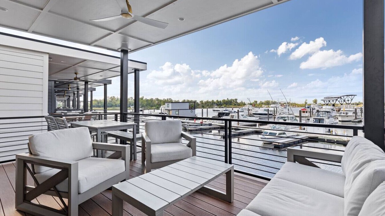 Photo of Outdoor in River District