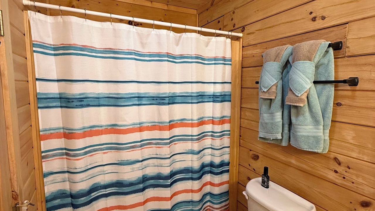 Photo of Bathroom in West Jefferson