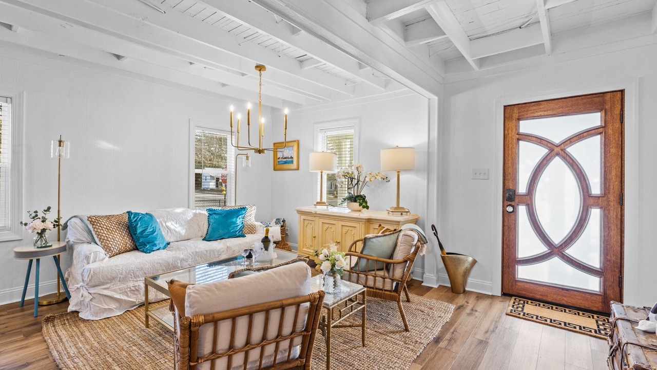 Photo of Livingroom in Morehead City
