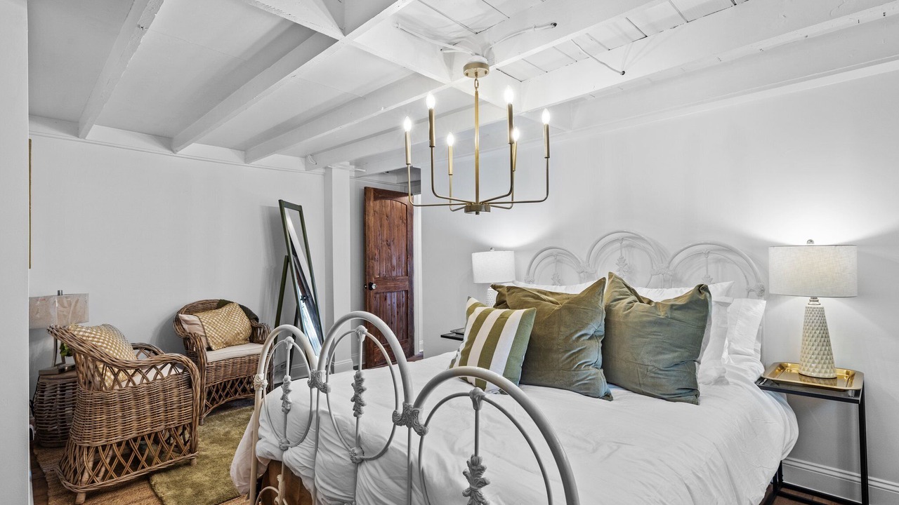 Photo of Bedroom in Morehead City