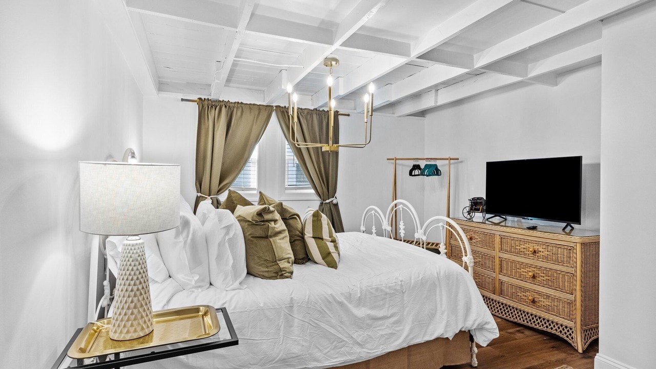Photo of Bedroom in Morehead City