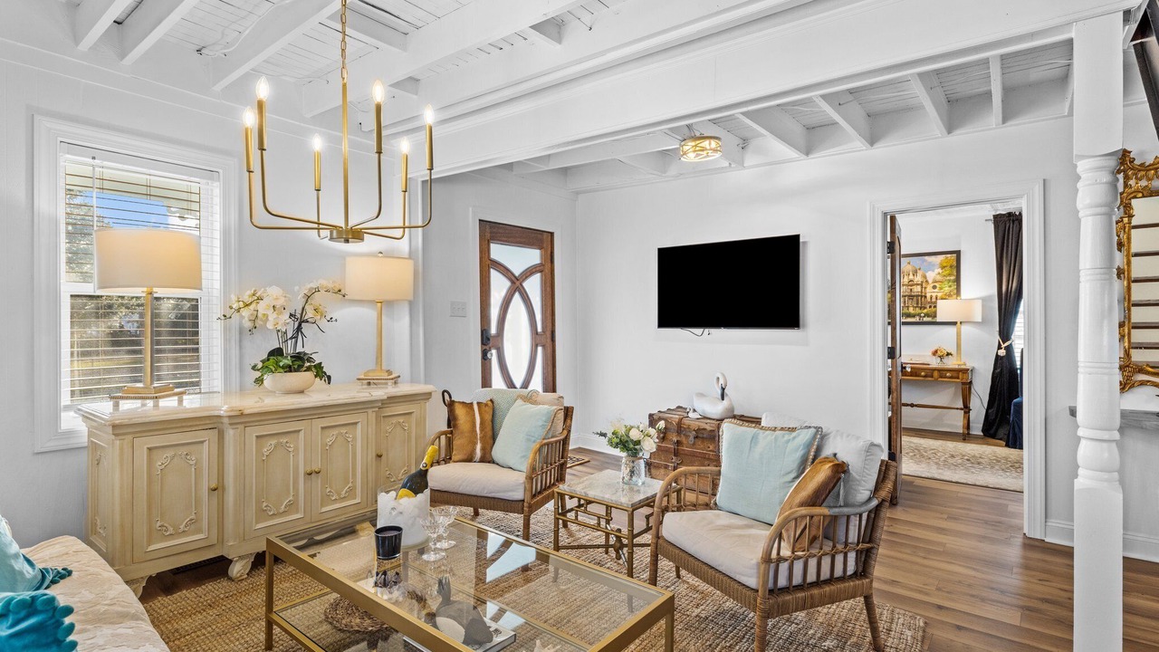 Photo of Livingroom in Morehead City