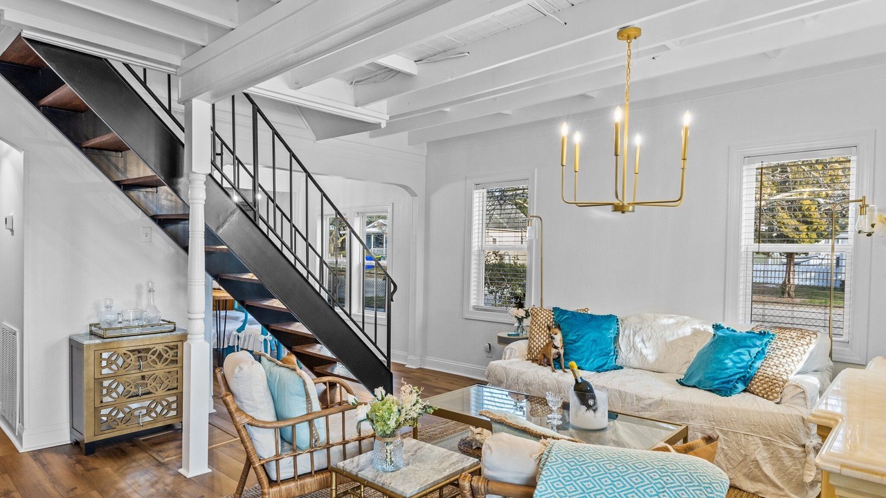 Photo of Livingroom in Morehead City