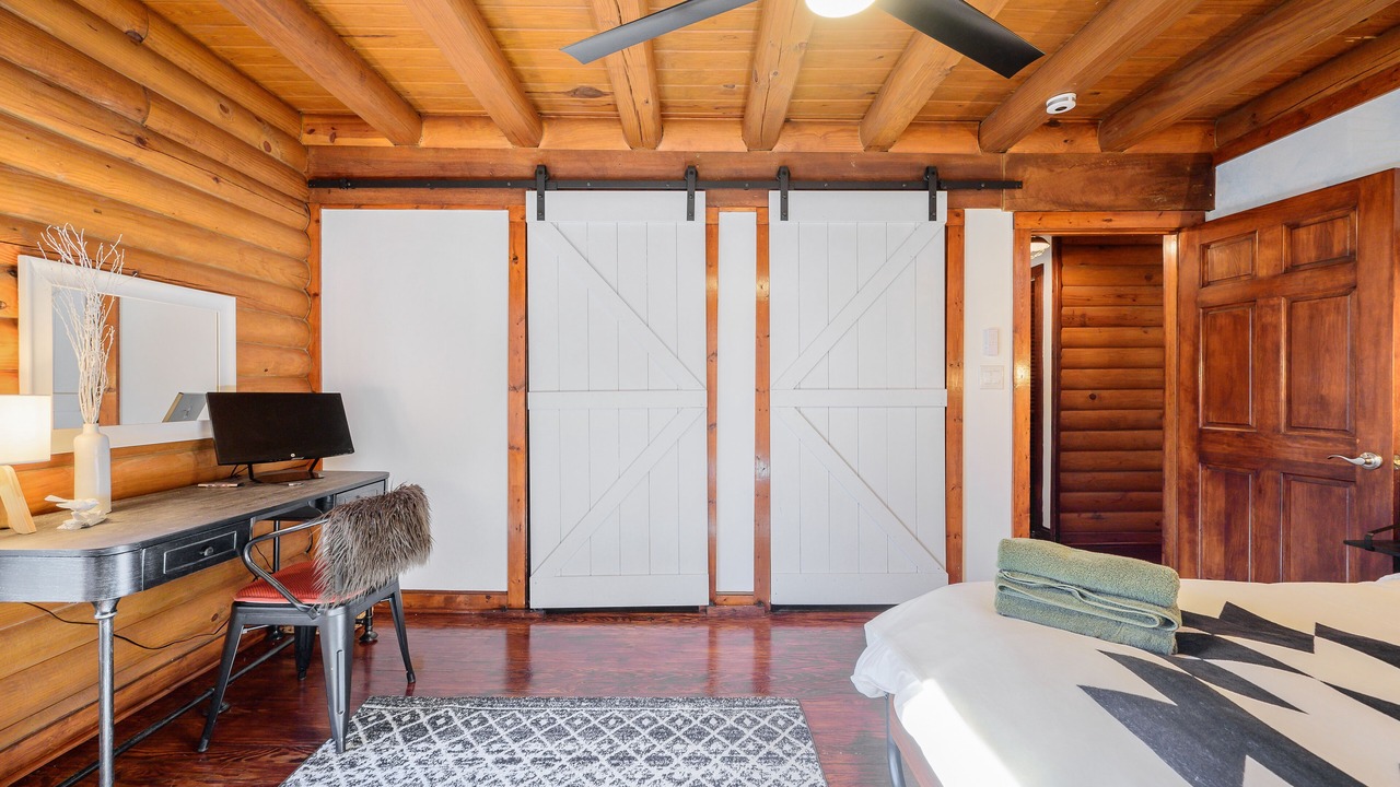 Photo of Bedroom in Raleigh