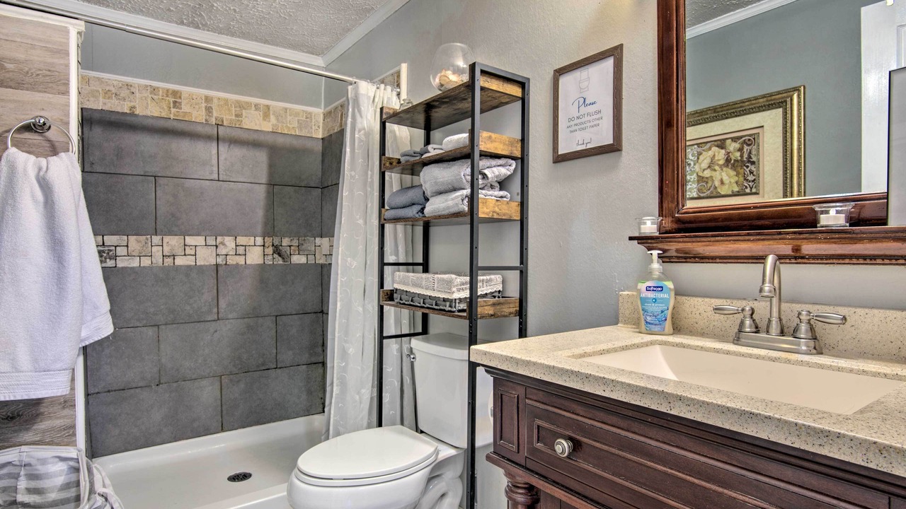 Photo of Bathroom in Shelby