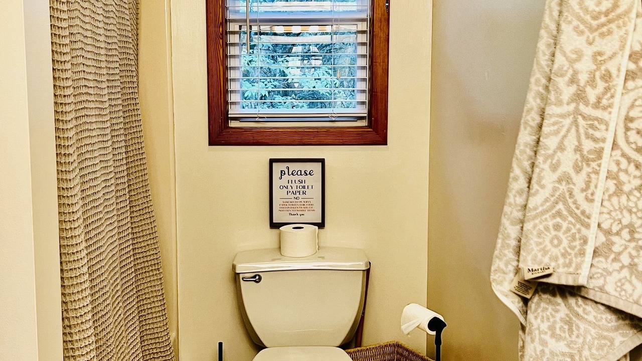 Photo of Bathroom in Carova Beach