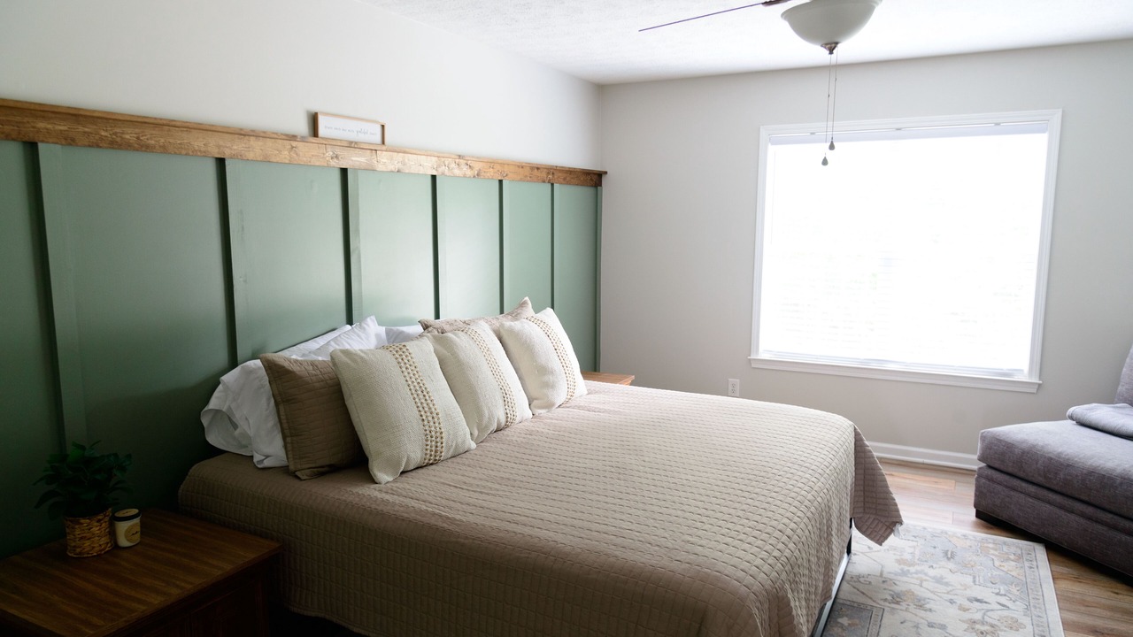 Photo of Bedroom in Lenoir