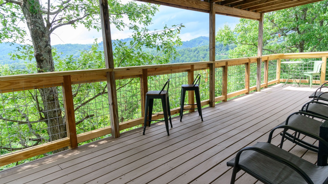 Photo of Patio Balcony in Lenoir