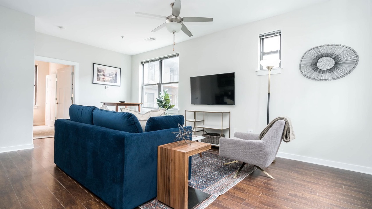 Photo of Livingroom in Hillsboro Village