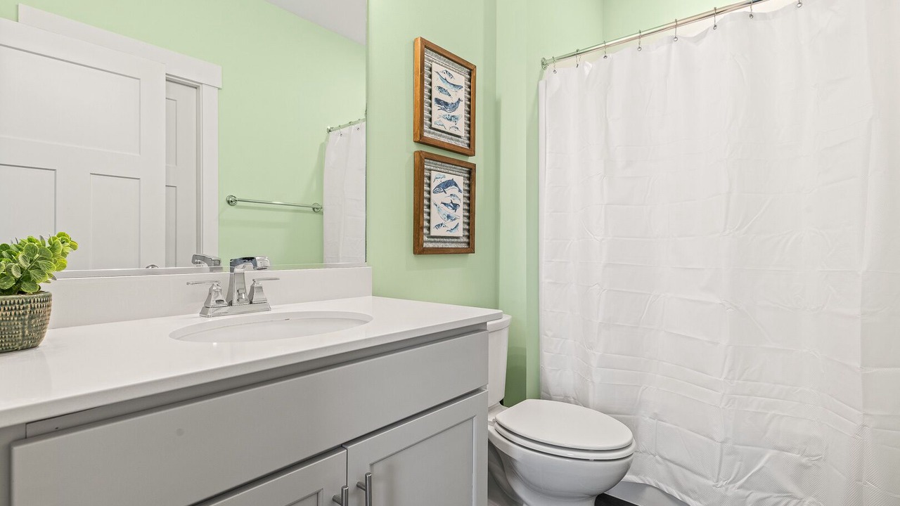 Photo of Bathroom in Bermuda Bay